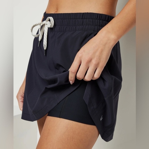 Vuori Clementine Skirt-NWOT - Picture 5 of 7